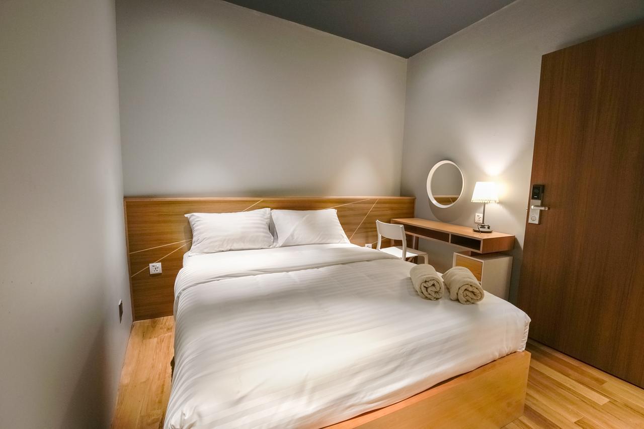 The Bed Klcc Hostel Kuala Lumpur Bagian luar foto